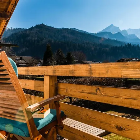 Holiday home Haus Alpspitzchalet 32
